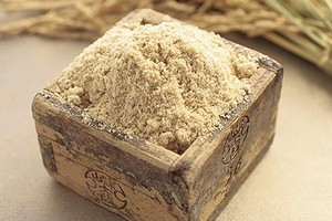 รำข้าวสำหรับเป็นอาหารสัตว์สำหรับปลาหมูวัวควายที่ขายดีที่สุดในเวียดนาม - Product Image 4