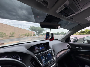 Gants de voiture de haute qualité à suspendre au rétroviseur, ornement décoratif pour l'intérieur de la voiture - Product Image 4