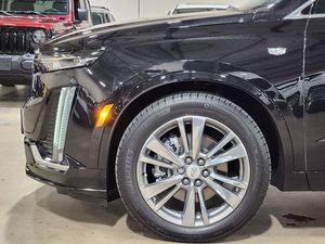 Cadillac XT6 Premium Luxury 2022 - Product Image 3