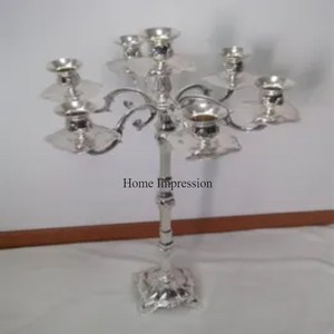 Juego de 2 candelabros de centro de mesa y decoración de boda de diseñador vintage con recubrimiento en polvo de color negro de fabricante indio - Product Image 4