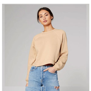 Bella + Canvas 7505 Sudadera con capucha raglán recortada de moda para mujer Cuello redondo personalizado con mangas con puños y sudadera de gran tamaño - Product Image 1