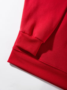 เสื้อฮู้ดดี้ผ้าฟลีซคอตตอนสีพื้นเรียบแบบมีโลโก้สั่งทำได้ สไตล์สตรีทแวร์คุณภาพสูง ทรงโอเวอร์ไซส์ ไหล่ตก สำหรับผู้หญิง - Product Image 5