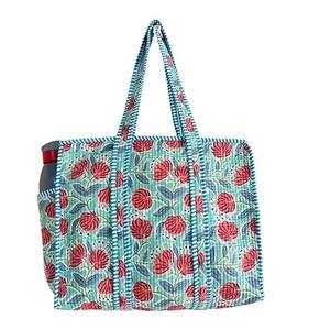 Bolso de mano Reversible acolchado de algodón con bloque de mano indio para mujer, regalo impreso con letras, compras de alta calidad respetuosas con el medio ambiente - Product Image 1