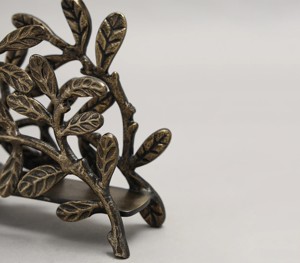 Custom Metal Napkin Holder Leaf Design Decor Highly Design Napkin Holder <b>Kitchen</b> Restaurant <b>Bar</b> Customized Sale - Product Image 3