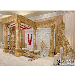 Decoración Tradicional del Mandap para Bodas del Sur de la India, Mandap Dorado para Ceremonia de Boda Tamil en EE. UU., Mandap Tamiliano Dorado para Bodas en EE. UU. - Product Image 1