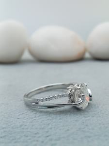 Bague de fiançailles et de mariage pour femme en or 14k/18k avec diamant de laboratoire taillé 2 carats, certifiée IGI, tendance pour fêtes et anniversaires - Product Image 3