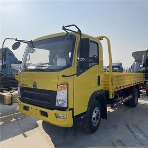 Nuevo Camión Mini Howo 4x4 de Una Sola Fila Diésel/Eléctrico con Transmisión Automática, Motor Cummins Euro 4, Chasis de Furgoneta Ligera con Valla Lateral Izquierda - Product Image 1