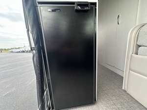 Meilleur modèle d'occasion 2025 Entegra Coach Ethos 20E - Product Image 3