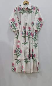 ชุดเดรสคลุมเข่าลายดอกไม้ลำลองฤดูร้อนคอลึกพิมพ์ลายบล็อกยาวมีกระดุมทรงหลวมเอวธรรมชาติ - Product Image 6