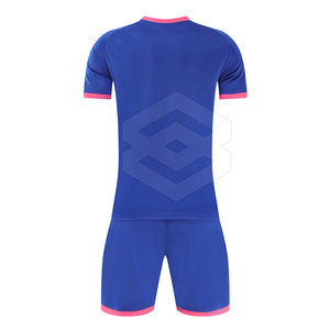 Uniforme de fútbol para hombres, venta directa de fábrica, ropa deportiva para hombres y mujeres, uniformes de fútbol hechos en poliéster 100% - Product Image 2