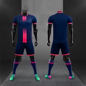 Nouvelle chemise de football personnalisée sublimée uniforme Club de football ensemble hommes adultes imprimé par transfert de chaleur ensemble de vêtements de football - Product Image 2