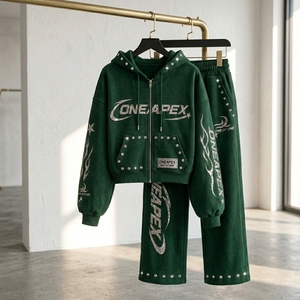 Conjunto de Sudadera con Capucha y Pantalones Deportivos con Gráficos de Diamantes de Imitación Verdes, Estilo Urbano, Dos Piezas, Venta al Por Mayor - Product Image 2