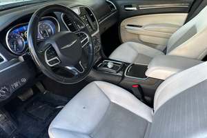 UTILISÉ LHD/RHD 2022 CHRYSLER 300 TOURING RWD - Product Image 4