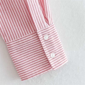 Camisas de mujer personalizables al por mayor de manga larga con cuello vuelto, ropa informal sostenible, suministro directo de fábrica Oem Odm - Product Image 6