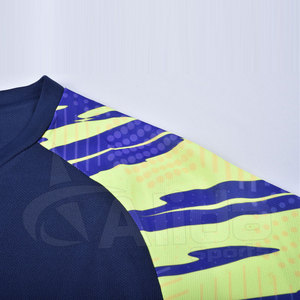 Venta directa de fábrica, uniforme de fútbol hecho en Pakistán, uniforme de fútbol, ropa deportiva, uniforme de fútbol - Product Image 3