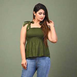 เสื้อกล้ามใส่สบายผ้าเรยอนสีเขียวแบบขวดสำหรับผู้หญิง - Product Image 3