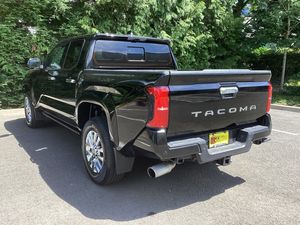 2025 for Tacoma Limited Double Cab 4WD Petrol Leather Seats R19 Tires Sunroof Rear <b>Camera</b> - Product Image 5
