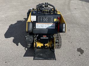 รถตัก385D บ็อกเซอร์มือสองขนาดเล็กรถตักเล็กลื่นไถล - Product Image 5