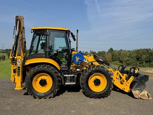 รถตักล้อยางแบคโฮ JCB Sitemaster PRO ดีเซล ปี 2024 ขนาด 9 ตัน ประสิทธิภาพสูง 4CX พร้อมชิ้นส่วน KYB แกนกลางเครื่องยนต์ มอเตอร์ แบริ่ง และปั๊ม - Product Image 5