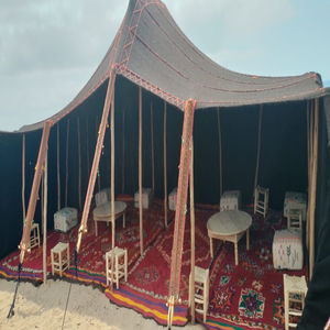 Tentes en poils de chèvre du Sahara, abris nomades traditionnels du désert, adaptés au climat, à la culture et à la vie durable en Afrique du Nord - Product Image 4
