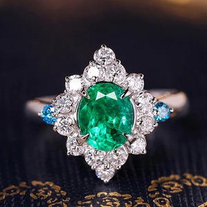 Bague de fiançailles artisanale en argent sterling 925 plaqué or, taille émeraude, avec pierres précieuses Mehrajudin, certifiée par un tiers pour la qualité supérieure - Product Image 4