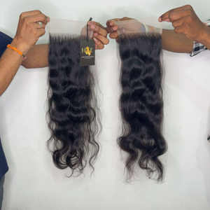 Faisceau de cheveux humains naturels du temple indien avec fermeture en dentelle bouclée ondulation profonde Faisceaux bouclés avec fermeture en dentelle HD frontale - Product Image 1