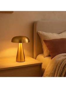 Lámpara de Mesa de Metal de Estilo Premium para Accesorios de Iluminación del Hogar Elegantes que Ofrecen una Construcción Duradera y Elegante - Product Image 4