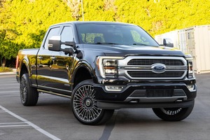 Ventes propres 2021 Fords F 150 Platinum 4x4 voitures assez utilisées - Product Image 5