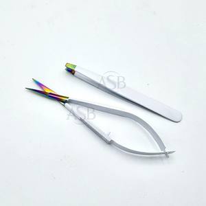 Pince à sourcils blanche avec logo personnalisé Ciseaux à sourcils à pointes inclinées en acier inoxydable pour le toilettage printanier des cils - Product Image 3