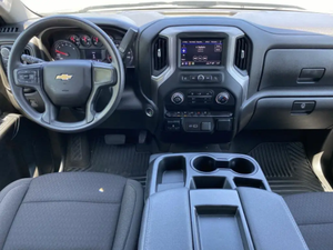 Équipage personnalisé 1500 nouvellement utilisé - Product Image 5