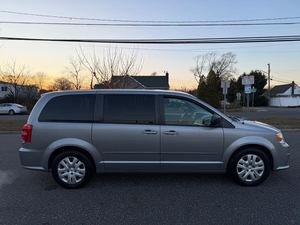 ดอดจ์ แกรนด์ คาราวาน เอสอี พลัส ปี 2016 ขับเคลื่อนล้อหน้า พวงมาลัยซ้าย 7 ที่นั่ง - Product Image 5