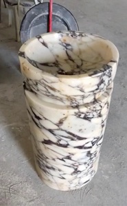 Lavabo de Pedestal de Ónix Calacatta Viola Pulido, Lavabo de Baño Hecho a Medida, Tallado a Mano por Artesanos SUAZ - Product Image 3