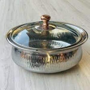 Pot de service en laiton pur pour servir des plats de riz aux currys dal dans d'authentiques restaurants indiens ou à la maison - Product Image 5