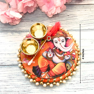 นักออกแบบที่ทำด้วยมือฮินดูพิมพ์ลาย kumkum จานที่สวยงามด้วย Moti และ gotta ทำงาน thali's สำหรับงานแต่งงาน, hldi, mehendi - Product Image 2