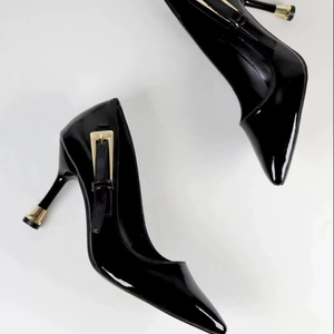 Zapatos de Tacón de Aguja Clásicos de 9 cm para Mujer, con Punta en Pico, Decoración de Diamantes de Imitación, Cierre Deslizante, para Tallas 36-40, Hechos en Turquía - Product Image 1