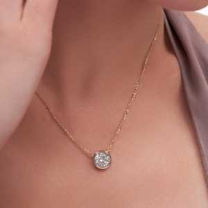 Pendentif en or luxueux de 2,50 ct avec diamant rond - Collier Studio Elegance |   Diamant de laboratoire, or 14 carats - Product Image 1