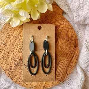 Pendiente de cuerno de búfalo de dos tonos de alta calidad, superventas, artesanías naturales para niñas, bajo presupuesto - Product Image 2