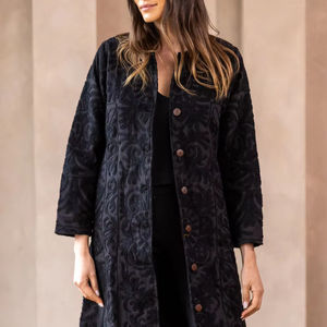 La plupart des tendances à la main Suzani broderie velours veste d'hiver femmes court Suzani veste taille libre court veste matelassée - Product Image 1