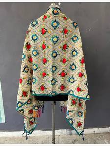 Phulkari Dupatta en coton pour adultes avec broderie en fil et motif floral pour filles - Product Image 2