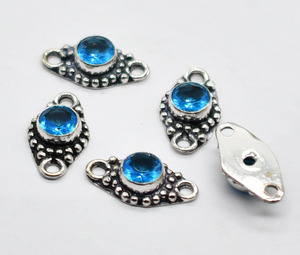 Plata antigua y chapado en oro de 18 quilates Topacio azul Piedra preciosa Conector de doble bucle 20X11mm NC52 Fabricación de joyas Lote de hallazgos de abalorios - Product Image 2