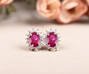 Pendientes Halo Ruby, Plata de Ley, Joyería Nupcial, Elegantes Pendientes de Piedras Preciosas, Joyería Fina - Product Image 6