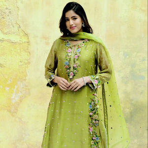 Recién llegado, traje Salwar para mujer, colección de ropa, tela de seda Georgette de imitación pesada con Secuencia de bordado, trabajo y manga elegante - Product Image 1