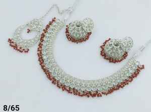 Última joyería india, Motipearl Chapado en plata tradicional con pendiente Jumkha y conjunto de collar combinado Maagtika para mujer - Product Image 6