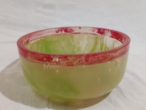 Globe d'eau en résine artisanale de haute qualité Design d'art moderne Couleur et taille personnalisables pour la décoration intérieure et les cadeaux - Product Image 2