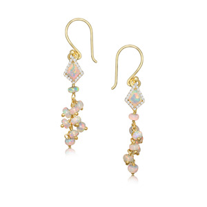 Boucles d'oreilles de mariage pour femmes en argent Sterling 925 faites à la main charme d'opale blanche naturelle grappe de perles or jaune remplissage goutte de pierre de naissance - Product Image 1