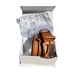 Cinturón de Cuero de un Solo Tono para Hombre y Mujer, Diseño Elegante para Oficina y Fiestas, Cinturón de Cuero de un Solo Tono a la Moda - Product Image 1