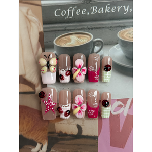 Ladybug Caf - Uñas Postizas con Diseño de Mariquita para Manos o Pies - Product Image 3