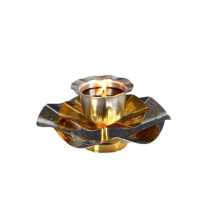 Diseño antiguo Diwali y decoración de Pascua Lotus Base Diya con gran calidad a precios al por mayor con tamaños 7.6L X 7,6 W X 3,8 H cm - Product Image 6