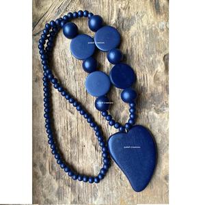 2025 nouveauté haute qualité femmes gros bleu bois coeur déclaration collier Boho Lagen Look mode bijoux poli - Product Image 1