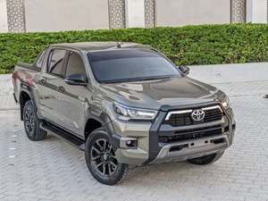Hilux 4X4 DOUBLE CABINE V6 CC4000 ESSENCE d'occasion 2022 - Product Image 5